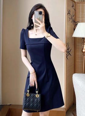 夏款高级感连衣裙短款气质通勤女装收腰显瘦a字裙方领裙子D2588