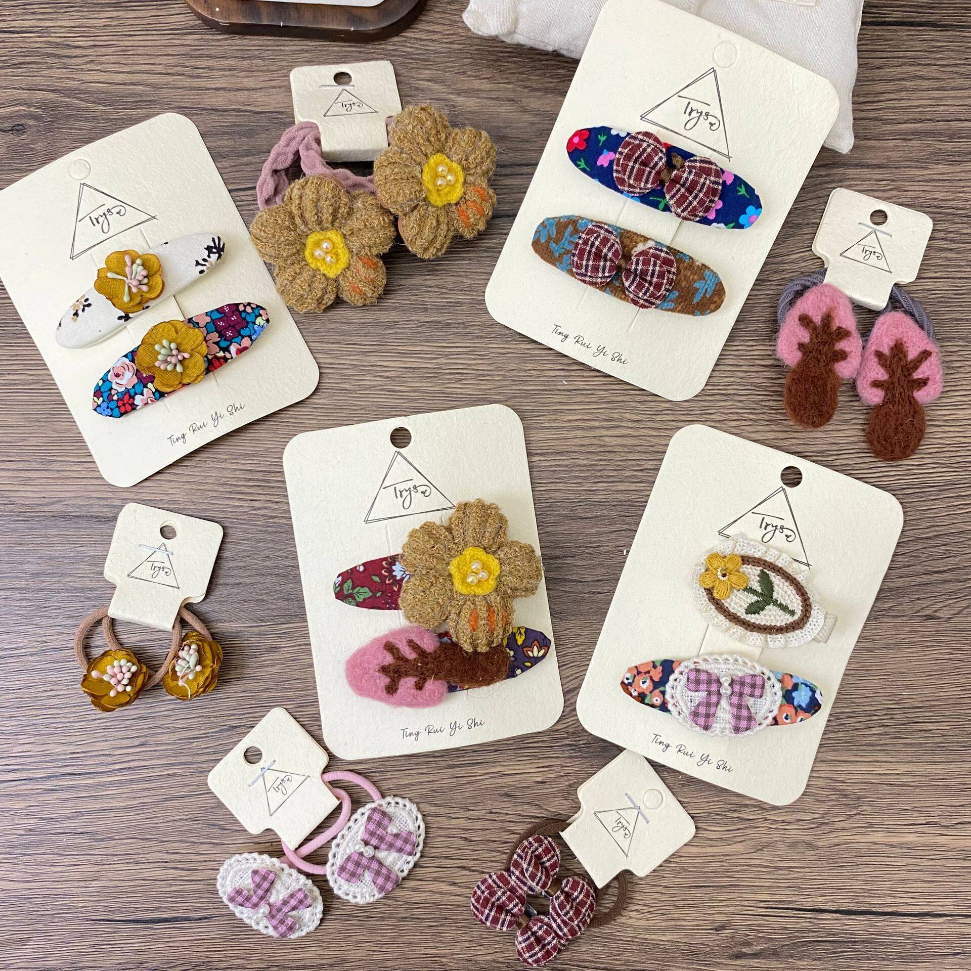 卷糖果儿童发夹甜美新款秋冬刺绣小花蝴蝶结发夹女童毛绒花朵发圈