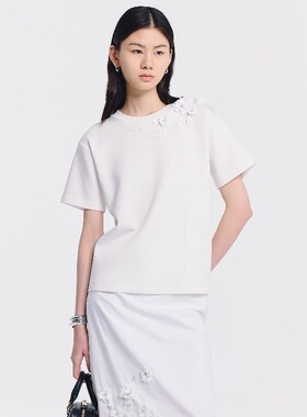 KotWai Ngai 25SS春夏系列白色手工立体花朵装饰圆领短袖T恤女