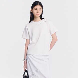 饰圆领短袖 25SS春夏系列白色手工立体花朵装 T恤女 Ngai KotWai