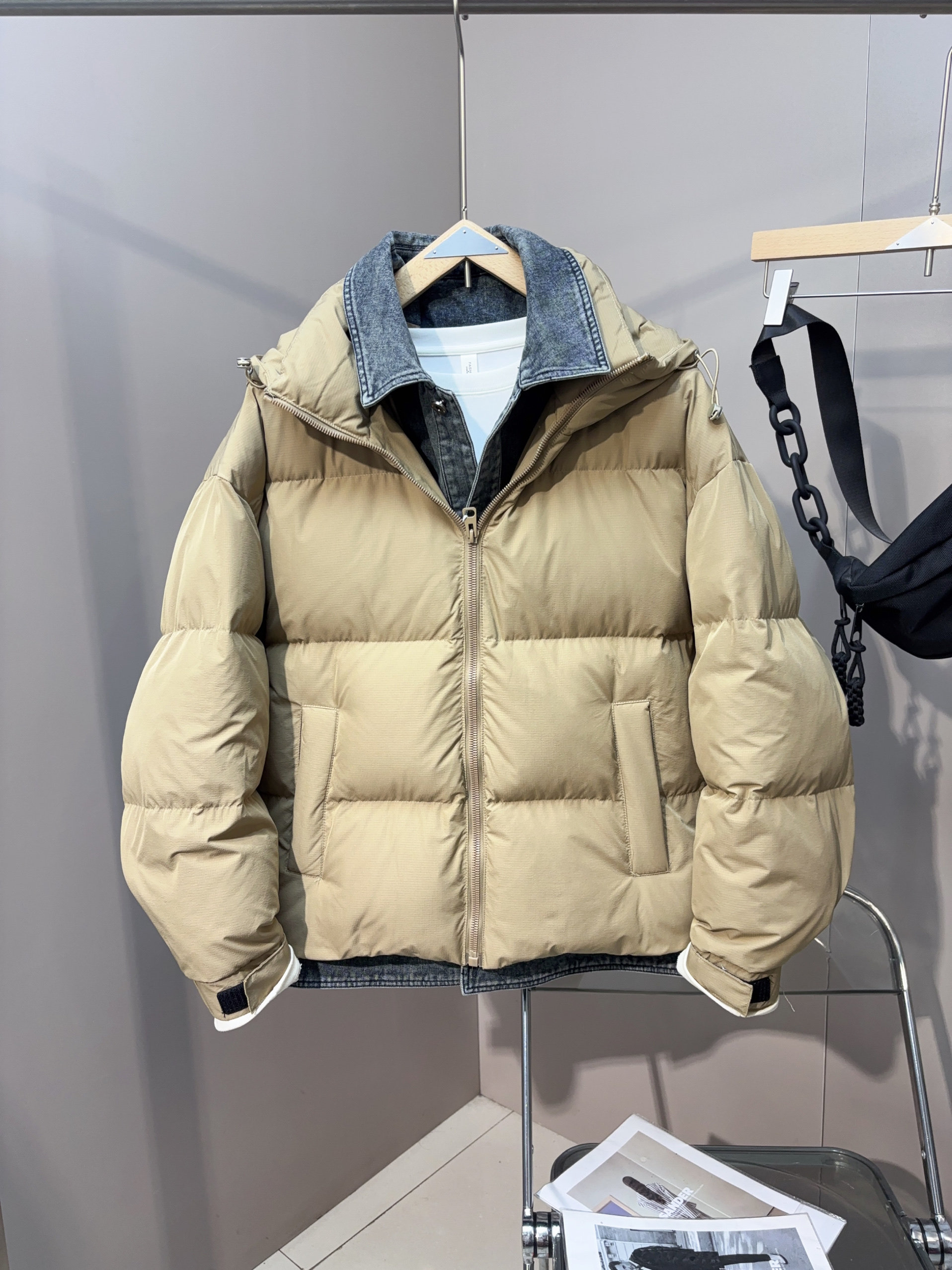 2024冬季新款潮牌个性牛仔拼接假两件羽绒服男宽松潮牌纯色外套