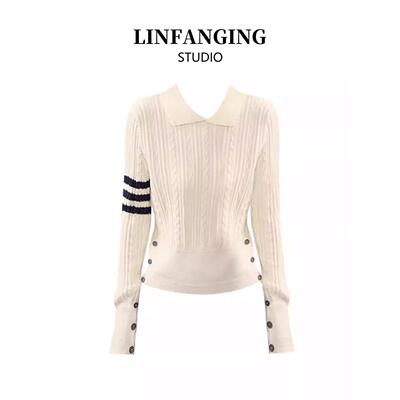 杏色绞花翻领长袖针织衫