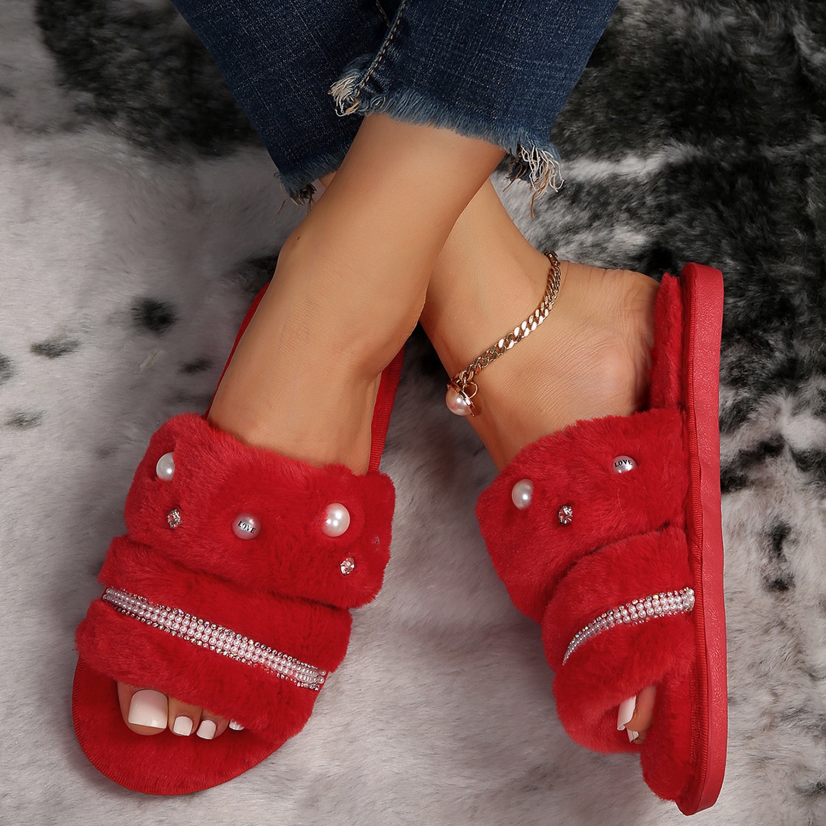 跨境秋冬季平底百搭ins休闲一字拖棉拖鞋室内外穿水钻珍珠毛毛拖