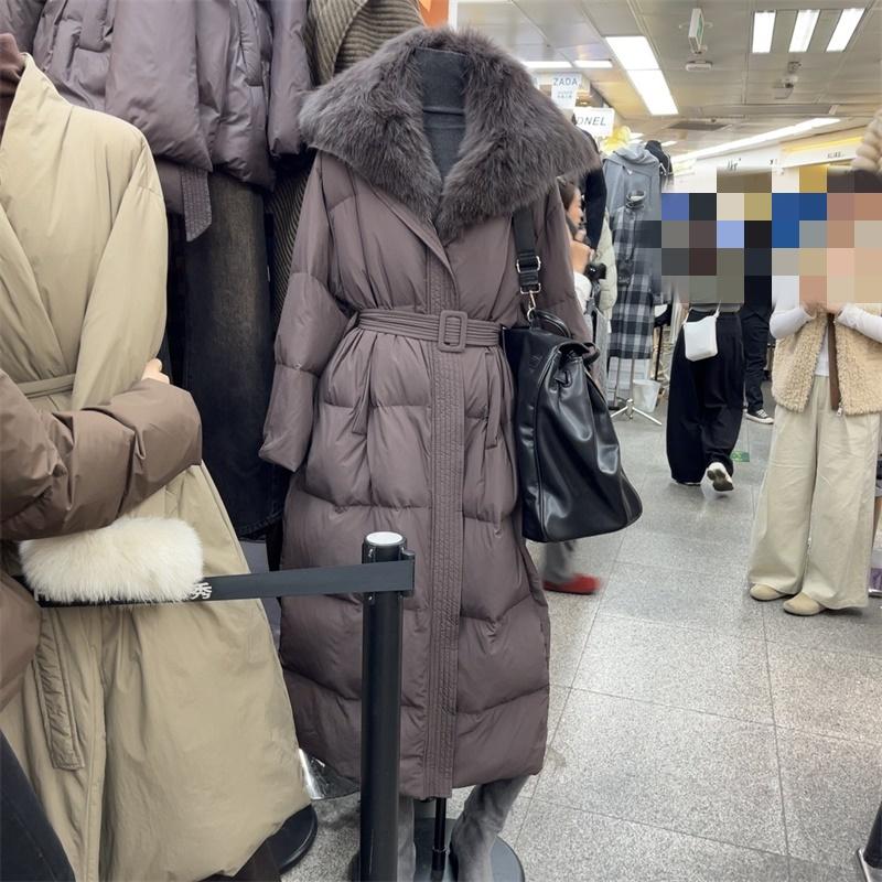 韩版设计感毛领腰带羽绒服