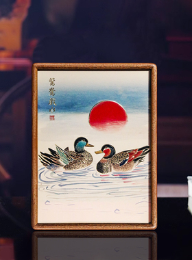 《鸳鸯戏水》铜雕刻画桌面摆件