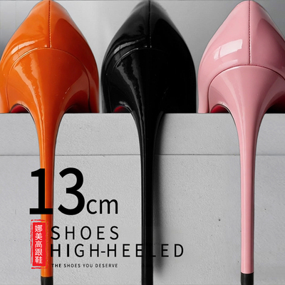 时尚浅口细跟红底13厘米高跟鞋