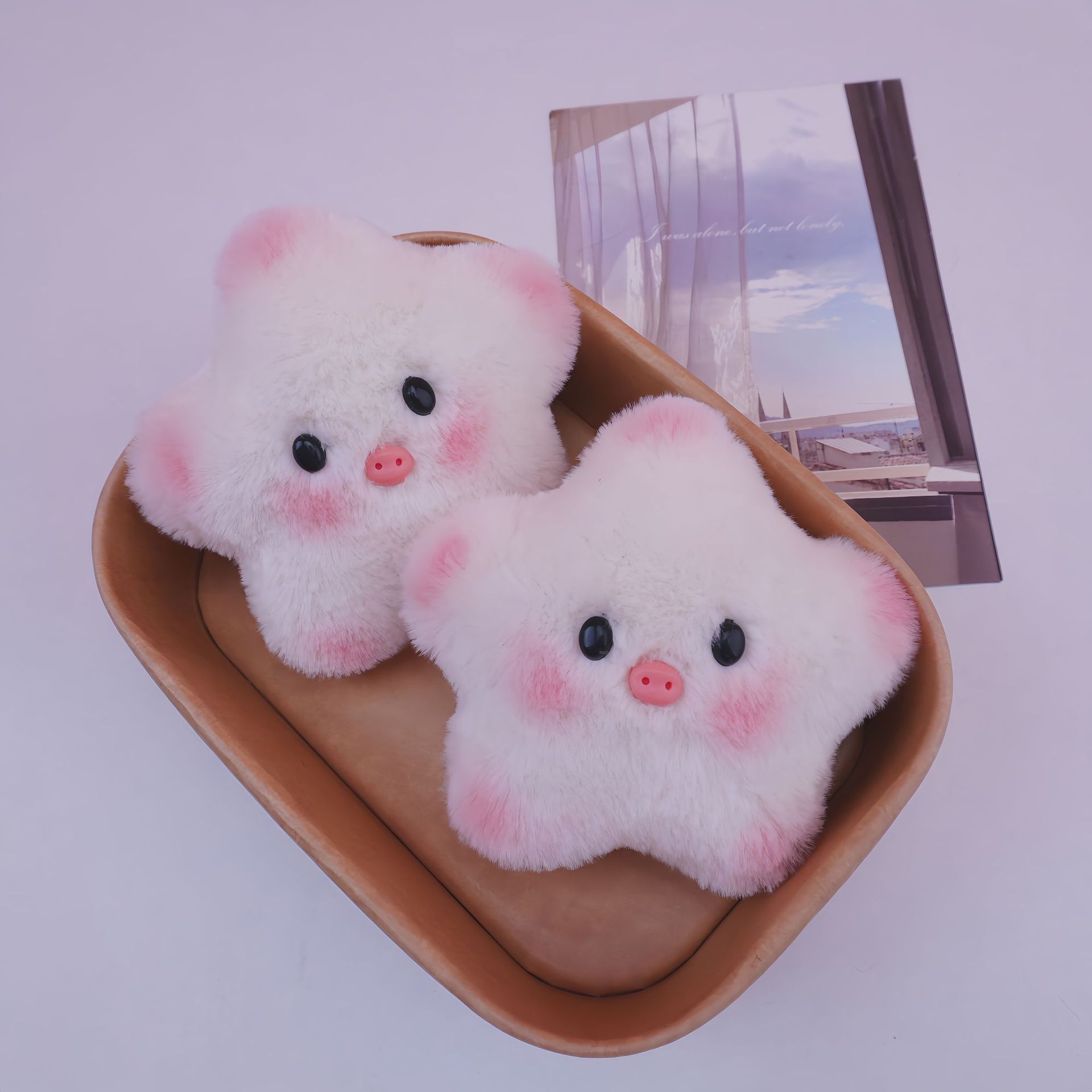 新款卡通星星猪吱吱叫毛绒挂件