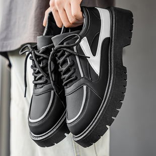 2026年新款黑白撞色厚底德比鞋男士小众设计感英伦风休闲皮鞋潮鞋