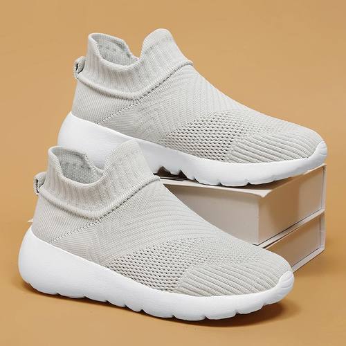 【品牌秒杀】一脚蹬跑步飞织鞋