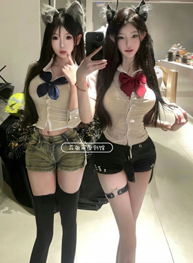 AK妹收腰衬衫上衣长短袖学院风修身纯欲显胸大辣妹百搭白色JK衬衣