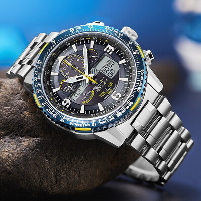 西铁城空中之鹰手表蓝天使光动能