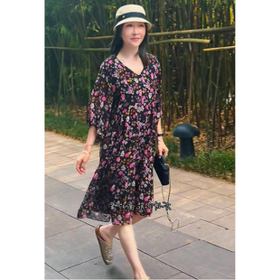 欧洲站2026夏季新款时尚简约休闲风七分袖薄款韩系碎花连衣裙女潮