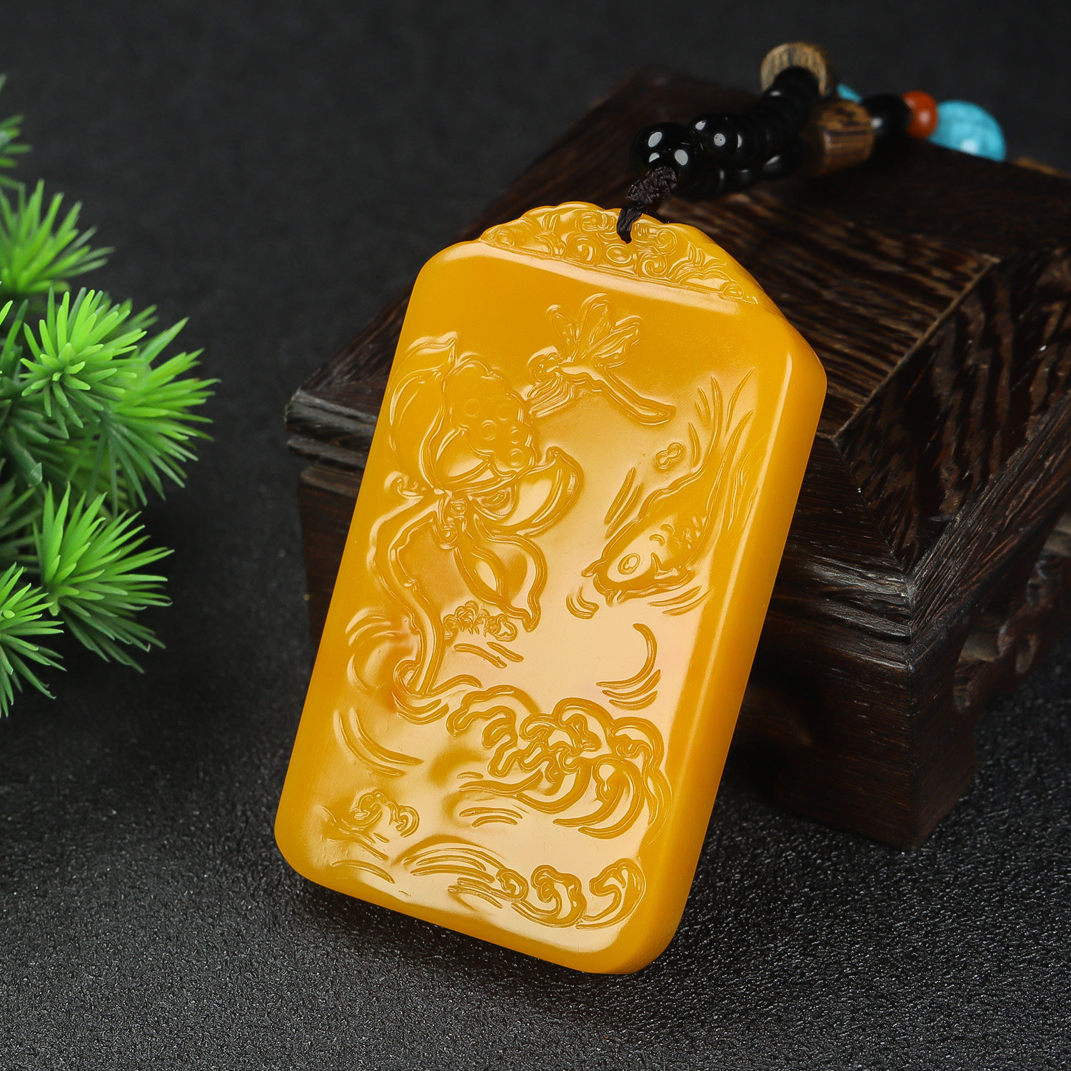 天然黄龙玉莲花牌手把件和田玉黄玉金鱼莲花平安玉石挂件把玩件