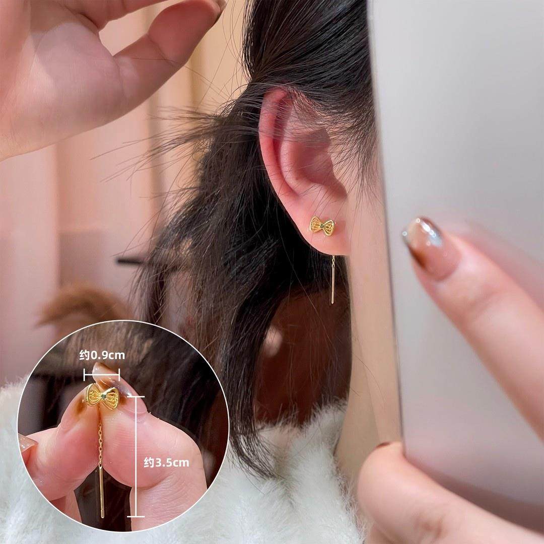 简约金色蝴蝶结耳线2025新款小巧精致设计感耳钉温柔风百搭耳饰,饰品/流行首饰/时尚饰品新,耳线,淘宝优惠券,粉丝福利购,淘宝优惠卷