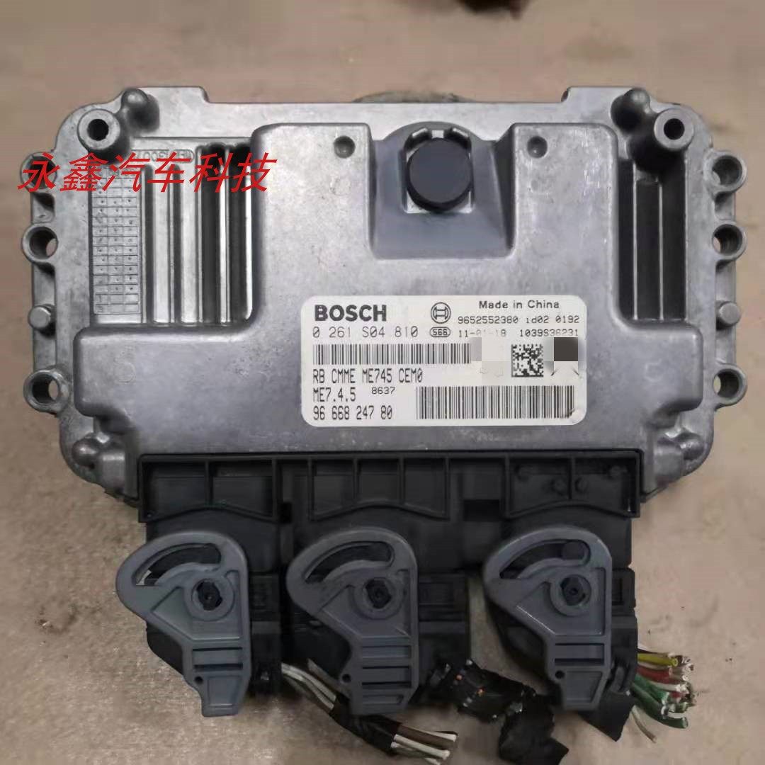 206307发动机电脑板0261S04810