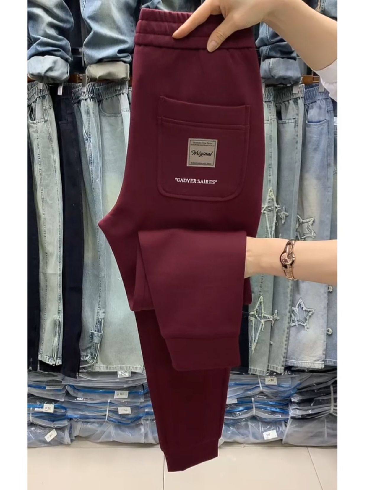 抖音同款春季针织棉运动裤修身卫裤百搭休闲裤男士酒红长裤小脚裤