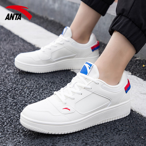 安踏男低帮黑色厚底百搭板鞋