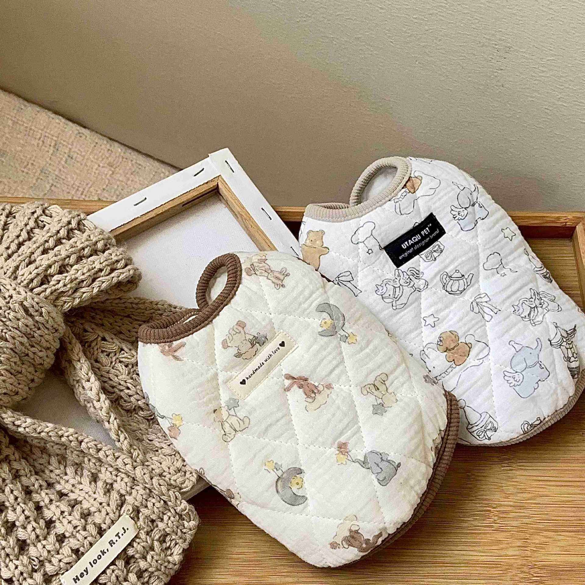 冬季の棉衣猫咪衣服加厚秋冬装ins无袖马甲 宠物狗可爱保暖背心,宠物/宠物食品及用品,狗宠物服装/雨衣,淘宝优惠券,粉丝福利购,淘宝优惠卷