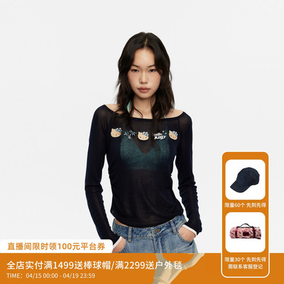 REVAN芮范黑皮HelloKitty度假音乐图案一字肩毛衫RK30601390