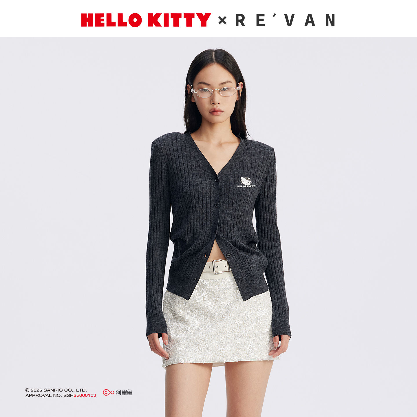 REVAN芮范HelloKitty绣花深灰收腰毛衫RL72801117