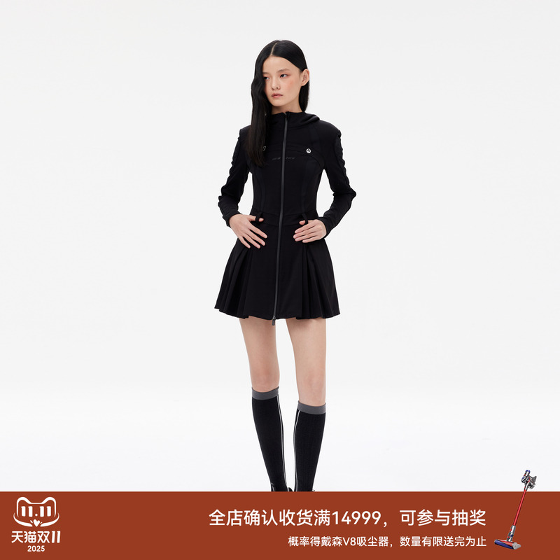 REVAN芮范新品设计师款神秘感猫女郎连衣裙RM11101133