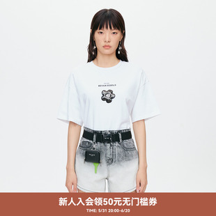 趣味魔术贴绣花白色T恤O31001012 设计师款 新品 REVAN芮范夏季