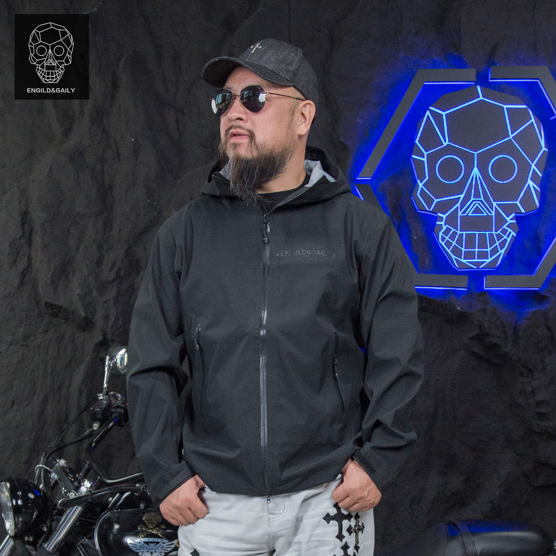 潮牌复古骷髅头户外防水冲锋衣男