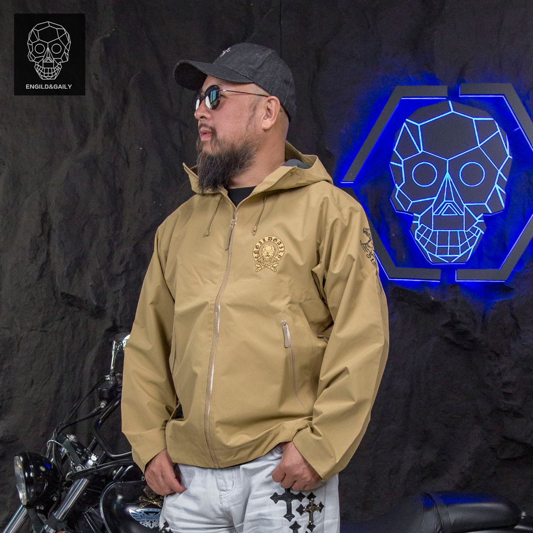 潮牌美式复古骷髅头防水冲锋衣