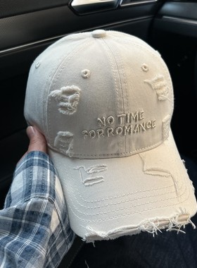 2025春夏新款立体刺绣字母破洞做旧鸭舌帽百搭男女款遮阳帽棒球帽