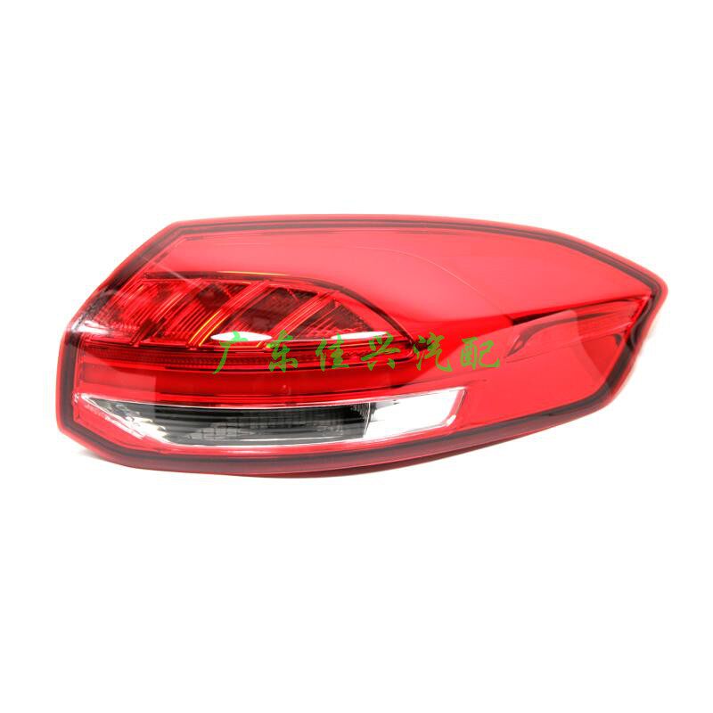 适用长丰猎豹CS10后尾灯总成后大灯后雾刹车灯后杠灯后组合灯配件