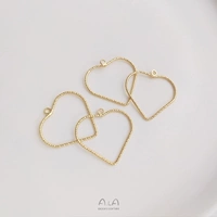 Q26-5 В форме сердца цветок 23 мм толщины нити 1 мм 1 кусок