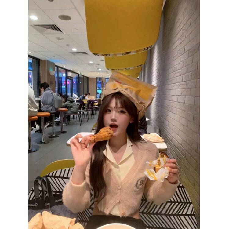 韩系粉色毛衣女新款挂脖短款长袖