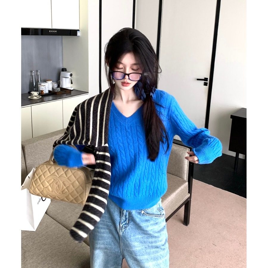 蓝色韩系麻花长袖针织衫秋冬修身新款毛衣显瘦打底辣妹上衣针织