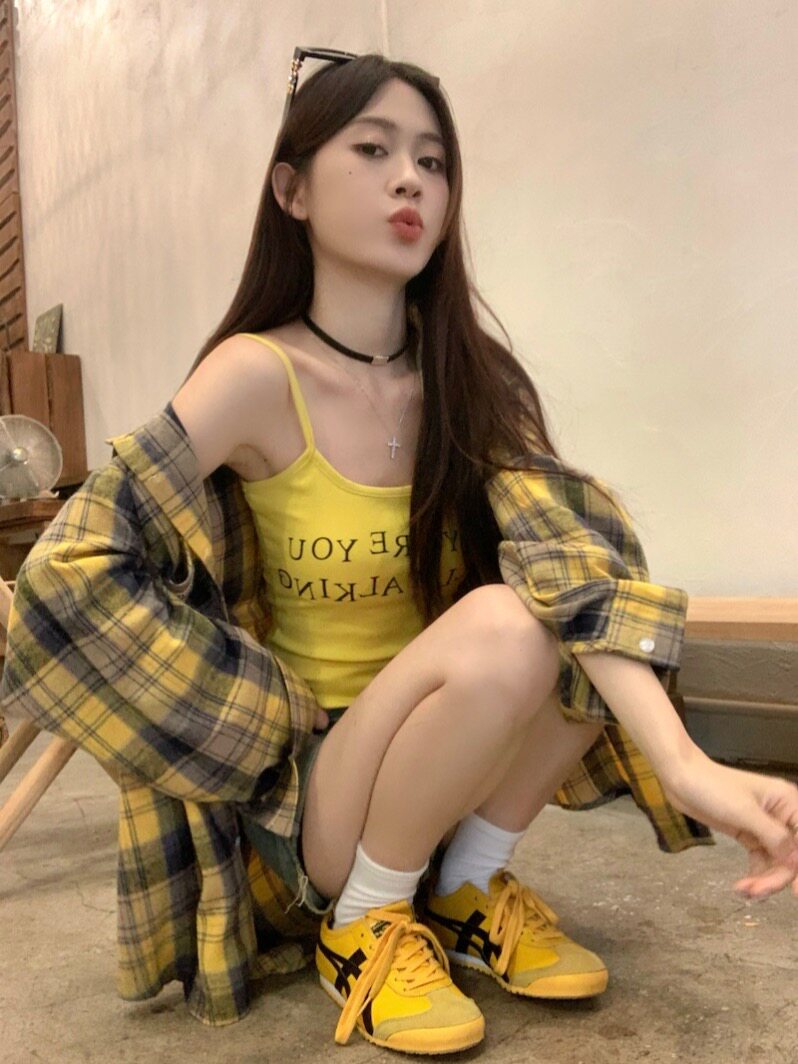 港风复古黄色格子衬衫女2026夏季新款设计感小众长袖防晒外套衬衣