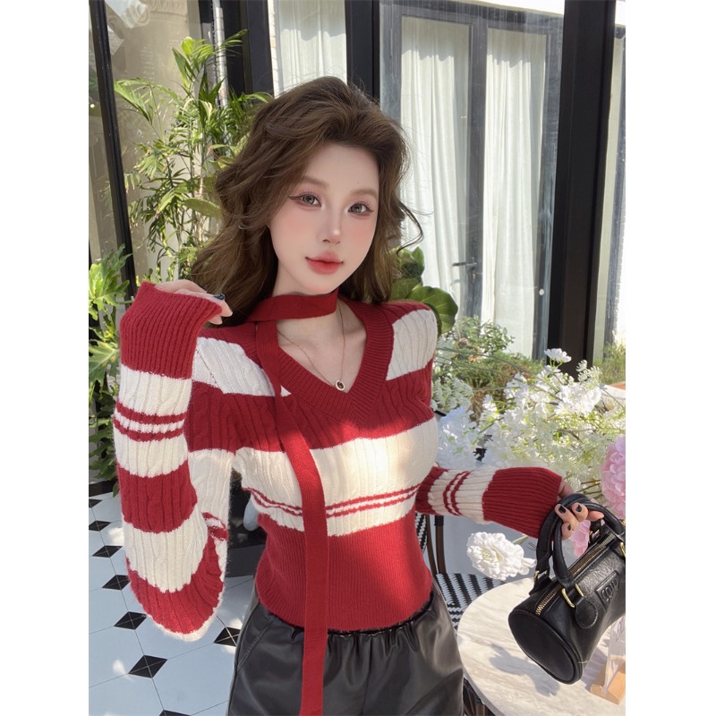 韩系高级感条纹长袖针织衫女秋季新款慵懒风配围脖显瘦短款上衣服