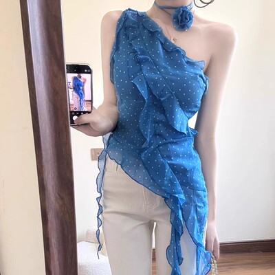 夏季蓝色波点斜肩荷叶边显瘦吊带