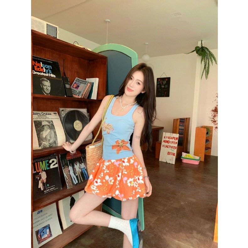套装女2026夏季新款甜美少女减龄印花背心上衣高腰显瘦花苞半身裙