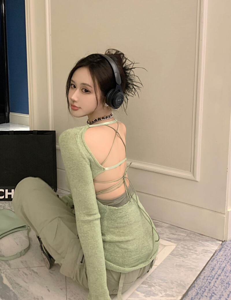 纯欲风性感韩版针织衫女别致独特露肩露背长袖薄款设计感小众上衣