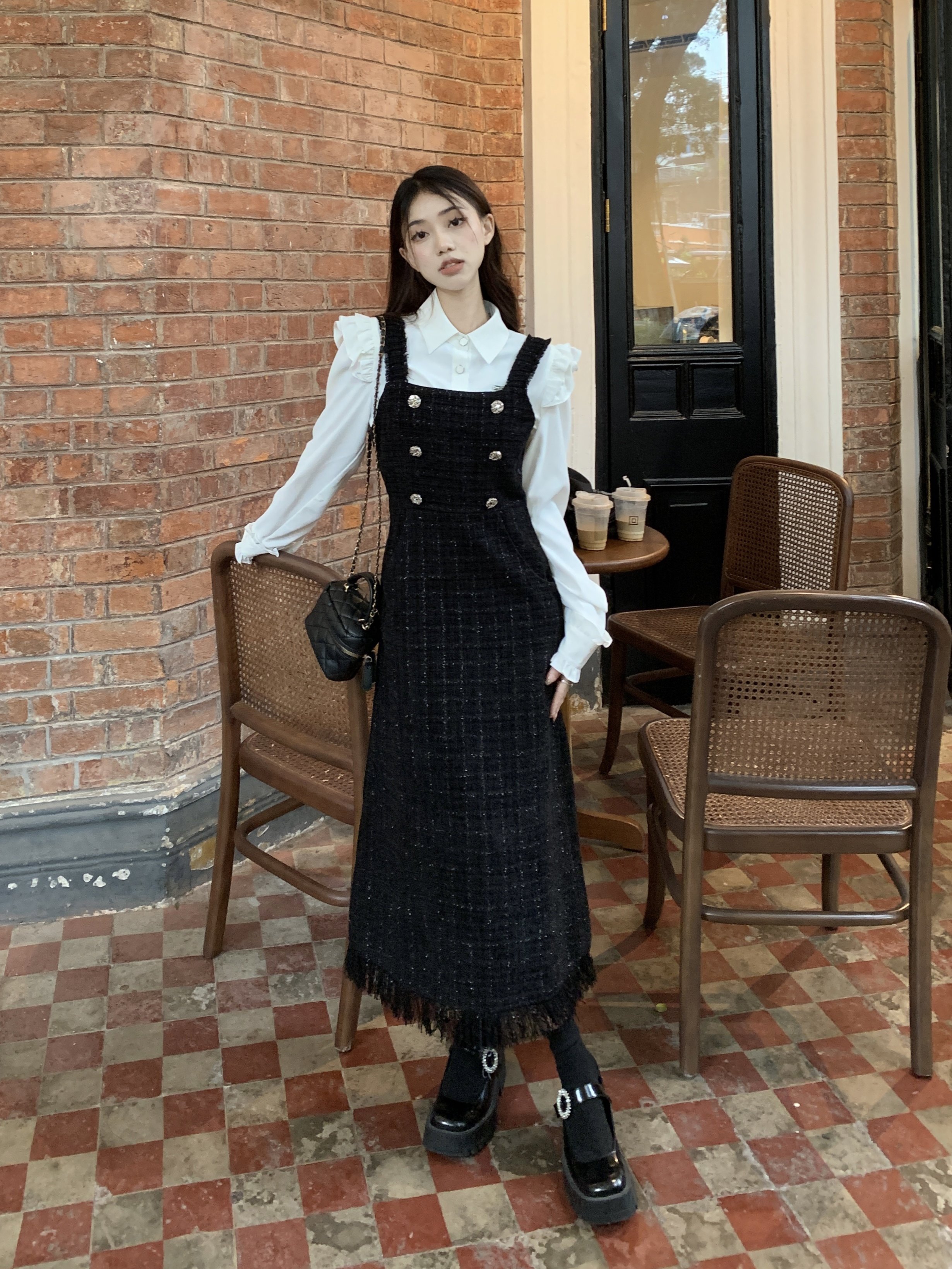毛边流苏设计感中长背带连衣裙+长袖衬衫女复古显瘦气质两件套装