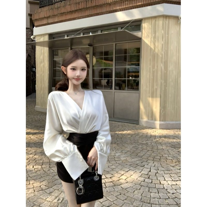 高级感套装女交叉v领长袖衬衫