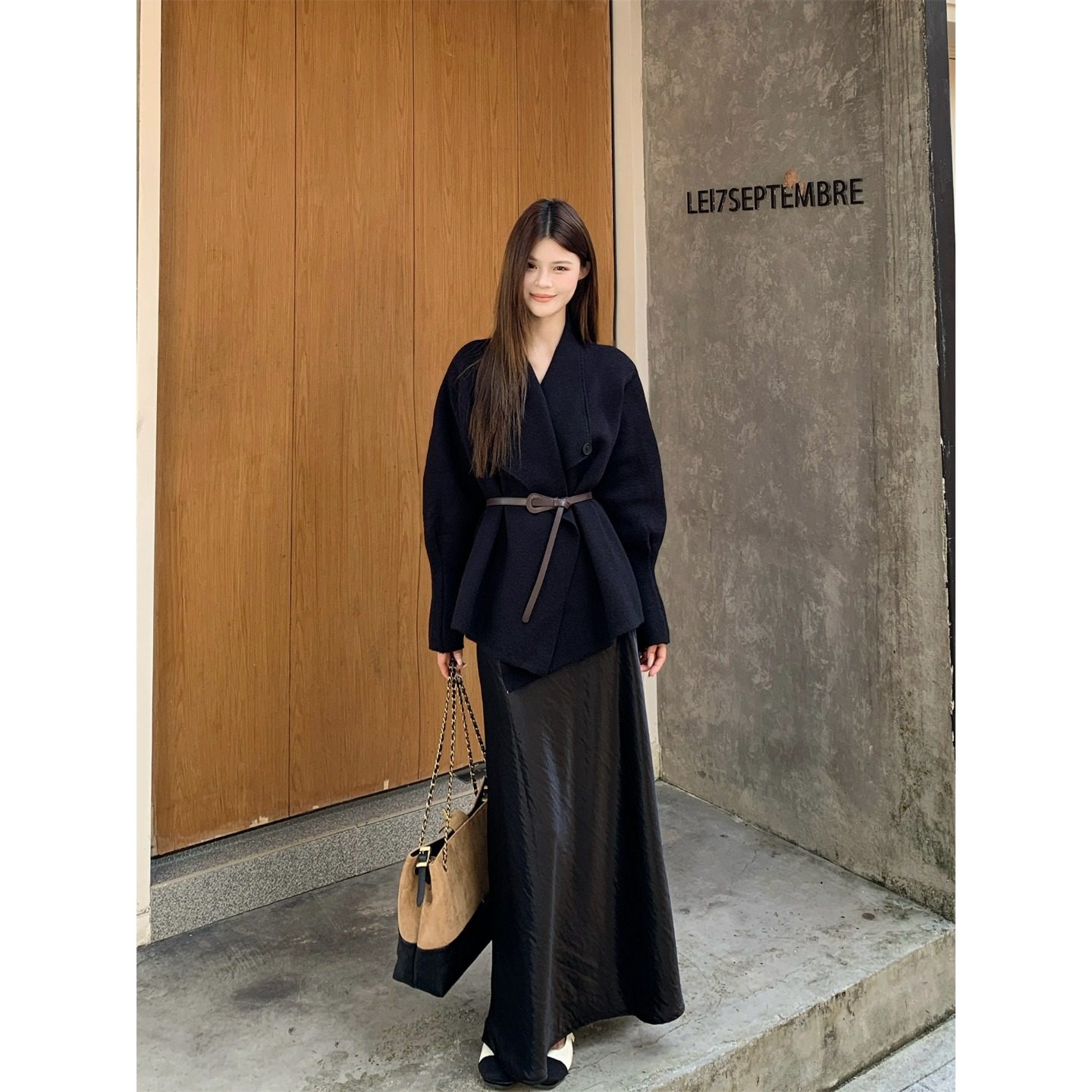 韩版高级感软糯气质开衫毛衣女秋冬季新款宽松慵懒风针织衫外套潮