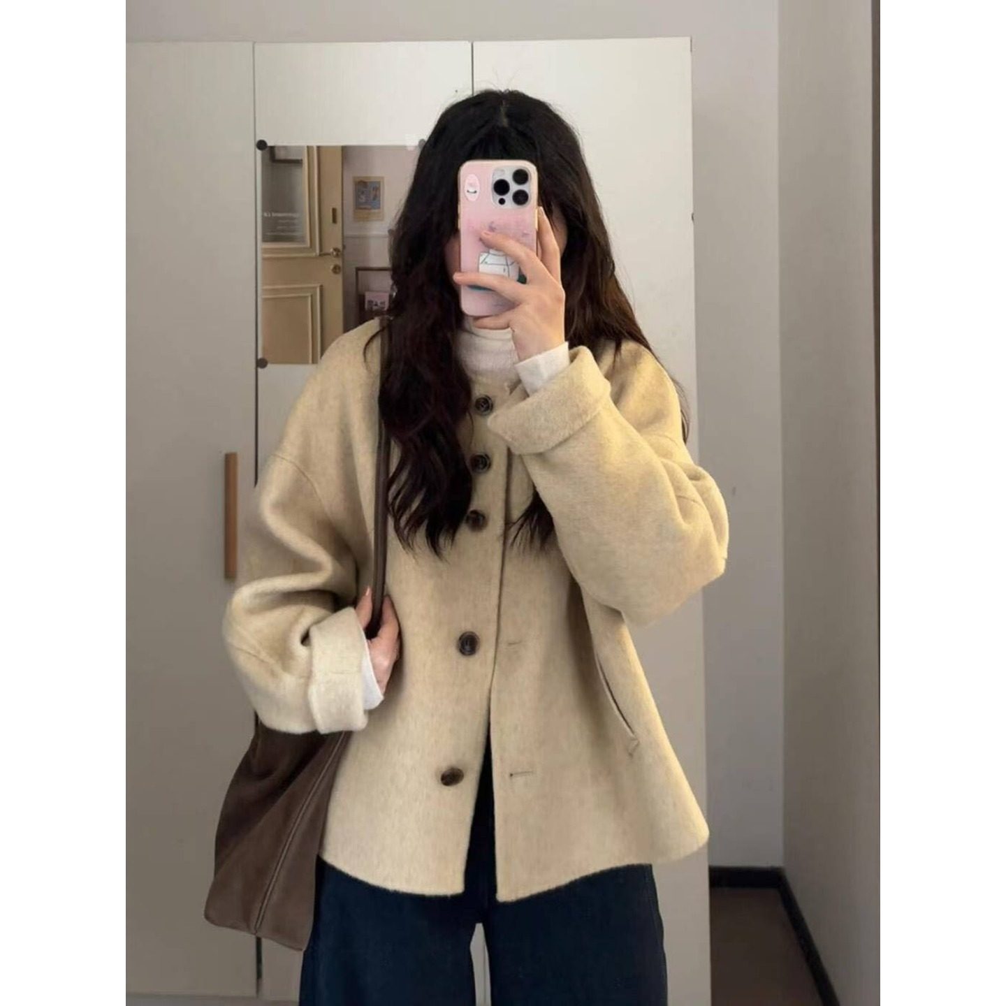 韩系小香风卡其色毛呢料长袖短外套女2026秋冬新款单排扣保暖开衫