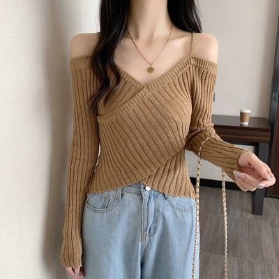 假两件吊带v领长袖针织衫女春季