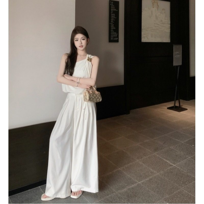 今年流行的漂亮高级阔腿裤套装女夏装搭配一整套轻熟小香风两件套