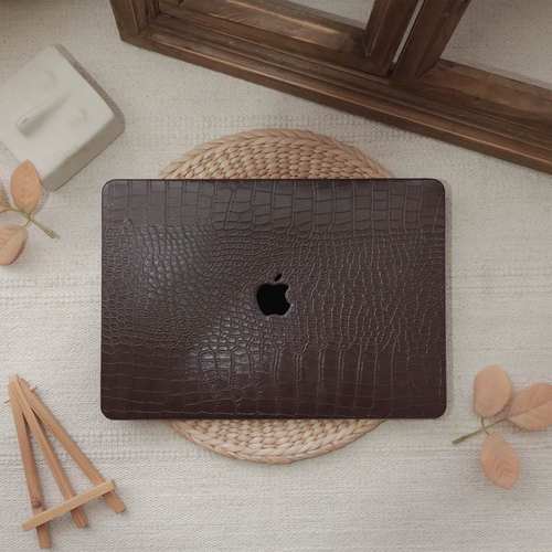 棕色鳄鱼皮革壳苹果电脑保护套适用于MacBook Pro 14 2025MacBook M1 Pro 13 Air 13 MacBook M2 Air 15 外壳