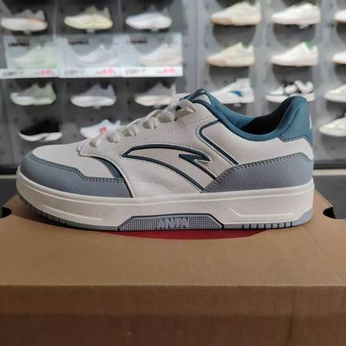 安踏百川板鞋男鞋经典黑白8低帮熊猫色秋季新款运动鞋子112548013