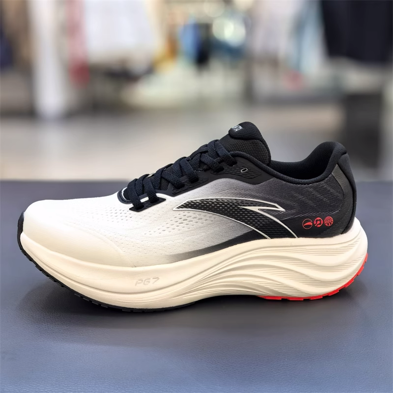 安踏PG7旅步1.5跑鞋男春季新品1软底缓震运动休闲鞋正品112515508