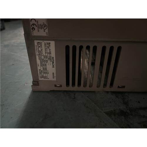 日立变频器SJ700B-220HFF  22KW