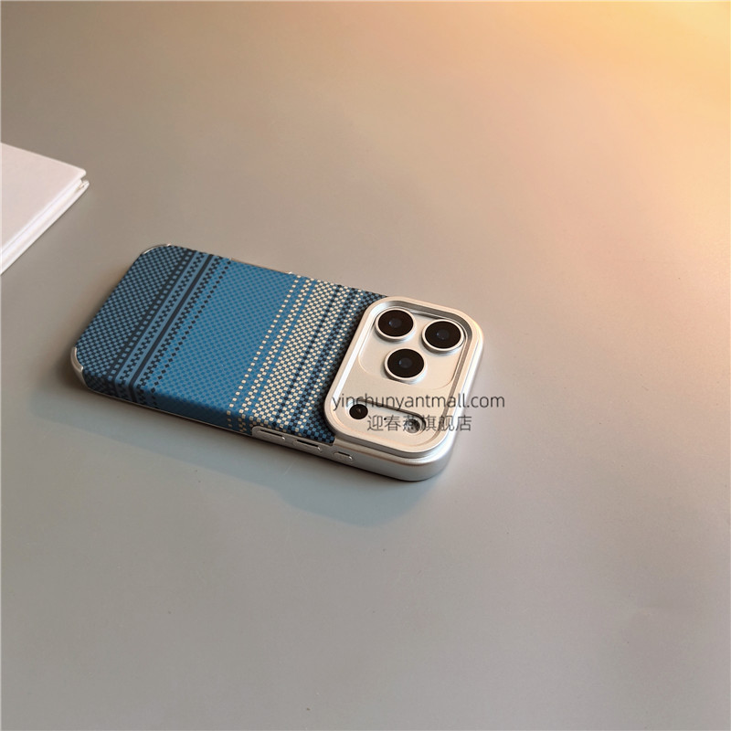 宝蓝格子电镀适用苹果17手机壳硅胶16Pro软磨砂15pro简约16高级感iPhone15防摔14新款17pro全包16promax男女