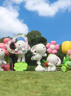 网红卡通兔子雕塑商场店铺橱窗装饰户外景区花朵彩虹打卡拍照摆件